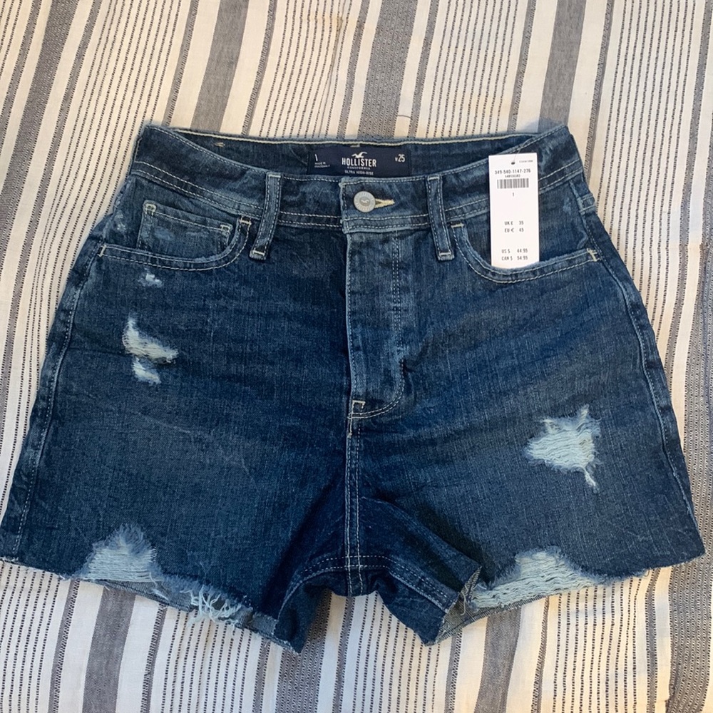 BRAND NEW Hollister Jean Shorts